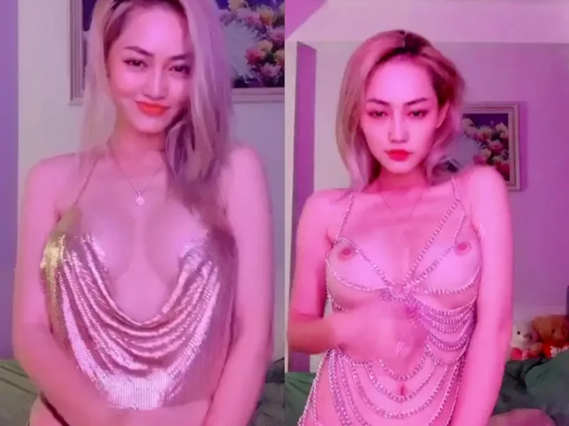 Em Ngọc Hà vú đẹp dâm đãng thủ dâm p1